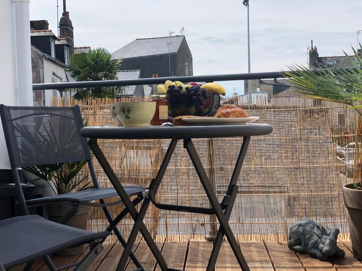 Appartement Centre-Ville Avec Terrasse Rustique Vannes Bagian luar foto