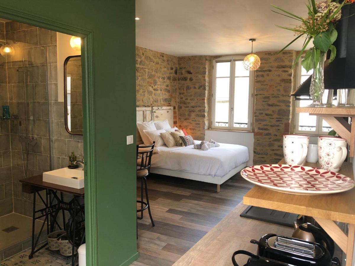 Appartement Centre-Ville Avec Terrasse Rustique Vannes Bagian luar foto