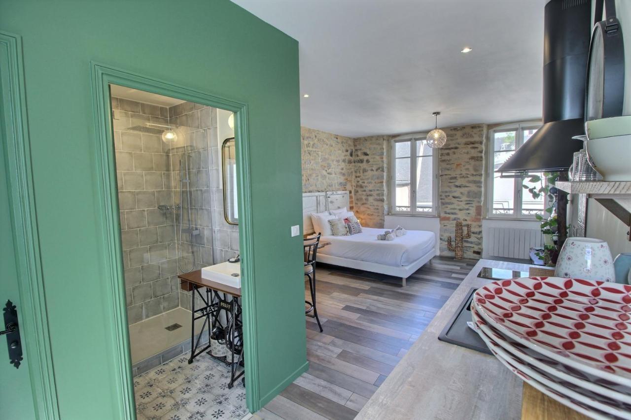 Appartement Centre-Ville Avec Terrasse Rustique Vannes Bagian luar foto